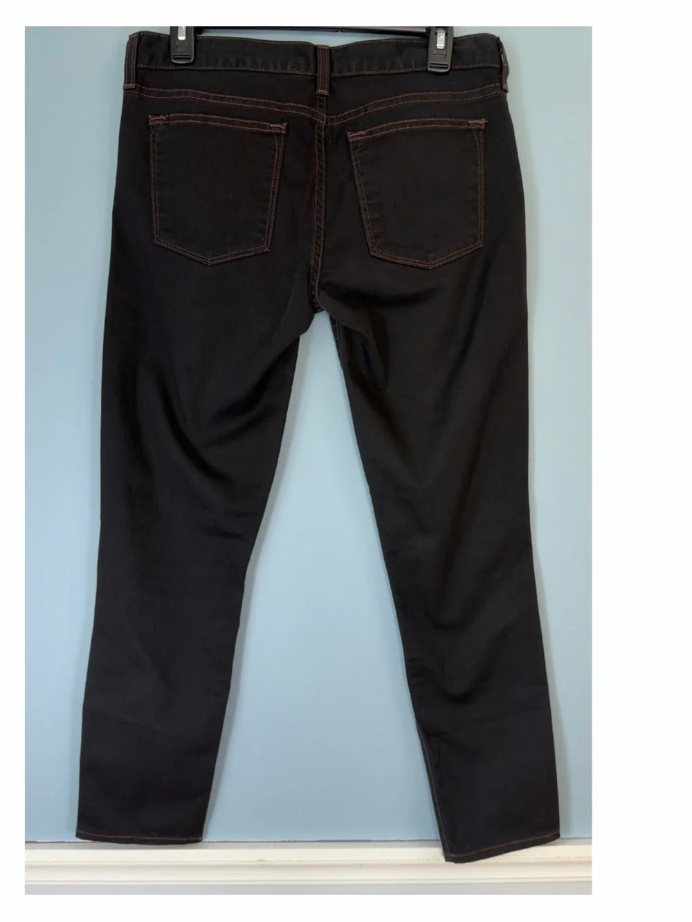 J Crew Toothpick Ankle Cropped Jeans  Size 29 / 8 Waist 32” Inseam 27.5” Rise 8”